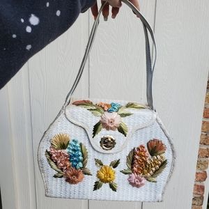 Vintage wicker purse with embroidery flowers
